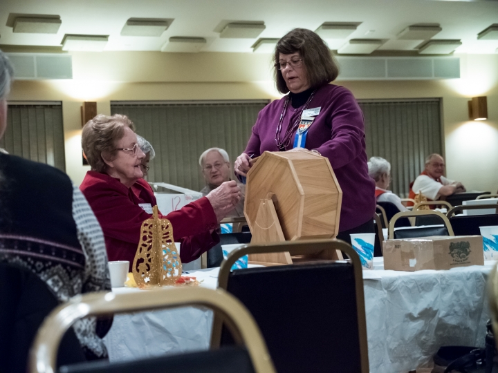 Bothell Oct 2012-18.jpg - Parcel Post Auction